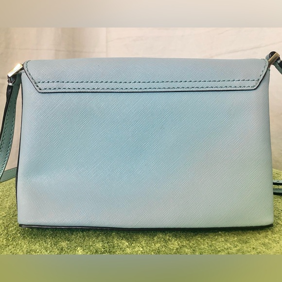 (Like New) Kate Spade Cyan Light Blue Newbury Lane Crossbody Purse - Picture 4 of 7